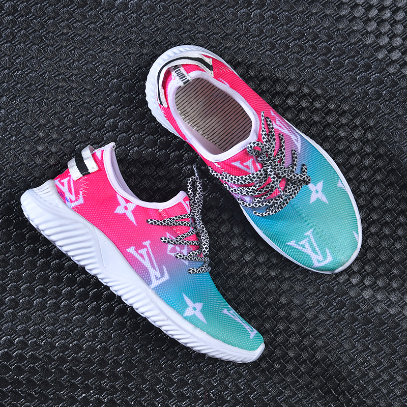 کفش دخترانه LV مدل PIPER