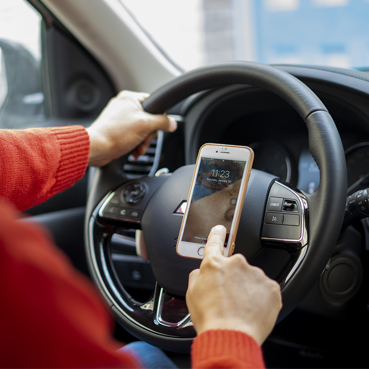 پایه نگهدارنده گوشی موبایل طرح اسپینر