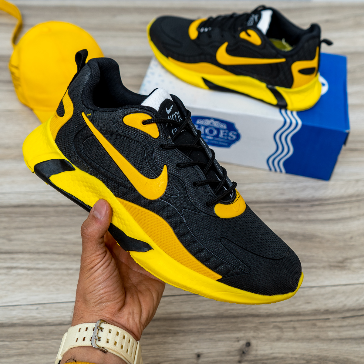 كفش مردانه NIKE مدل VISHO رنگ مشكي زرد