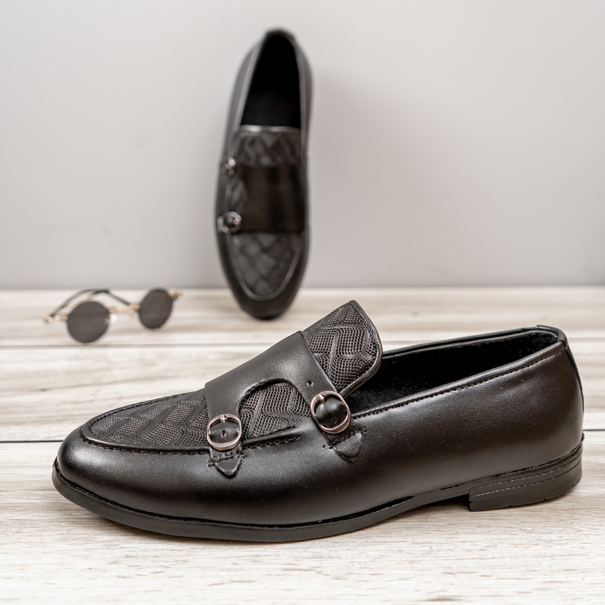 کالج مردانه مشکی طرحدار مدل daniel