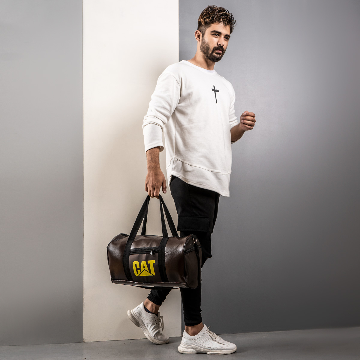 ساک CAT قهوه ای مدل Pilar