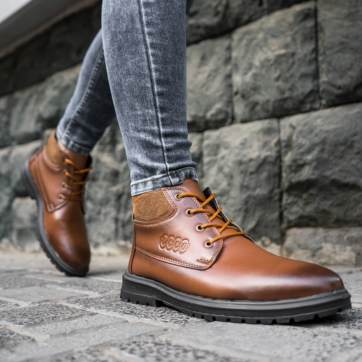 نیم بوت مردانه COCO عسلی مدلEmano