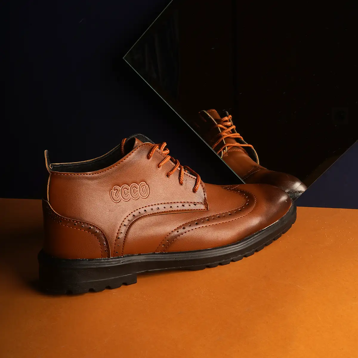 نیم بوت مردانه COCO عسلی مدلSalivan