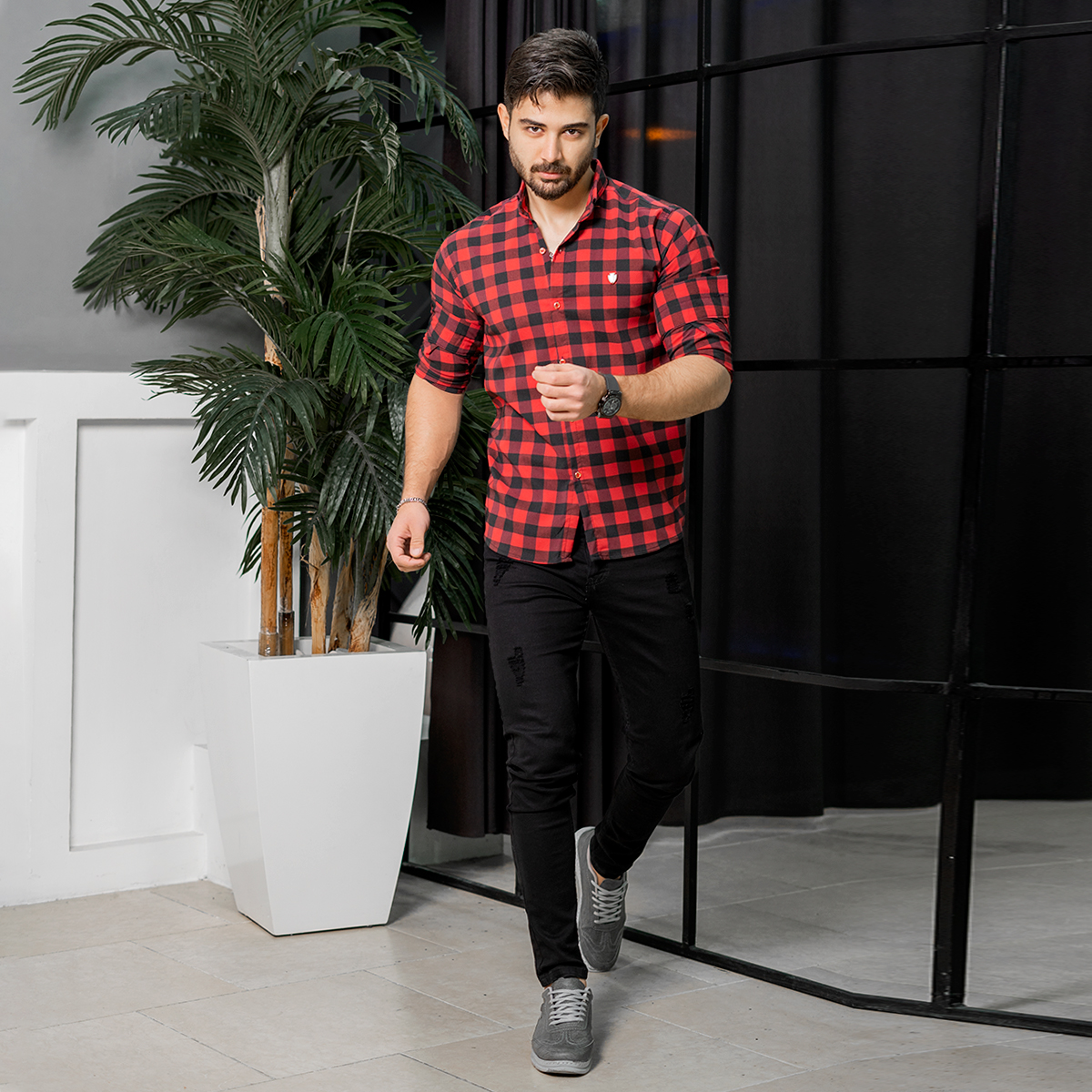 پیراهن چهارخانه قرمزمدل Joyan