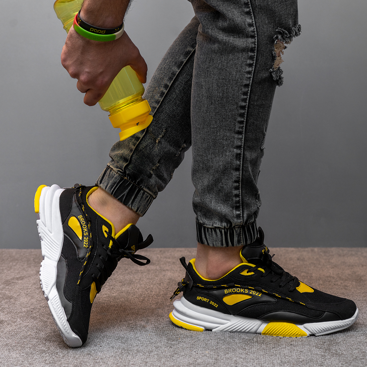 کفش مردانه مشکی زرد مدل BROOKS