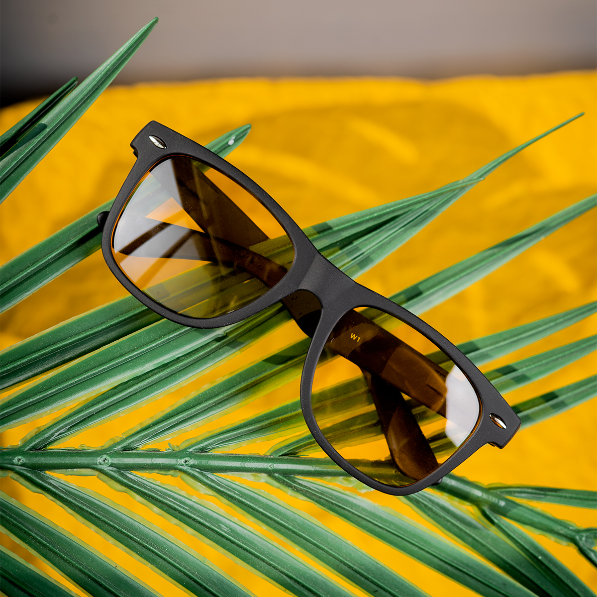 عینک دید در شب مدل A44