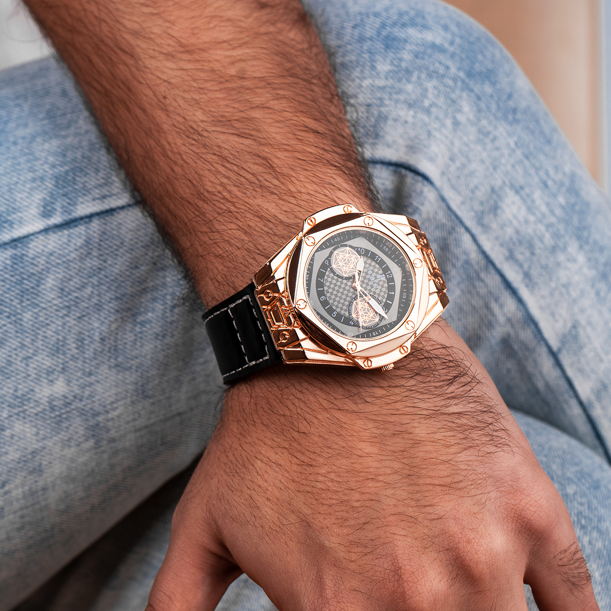 ساعت مچی Hublot قاب رزگلد مدل G705