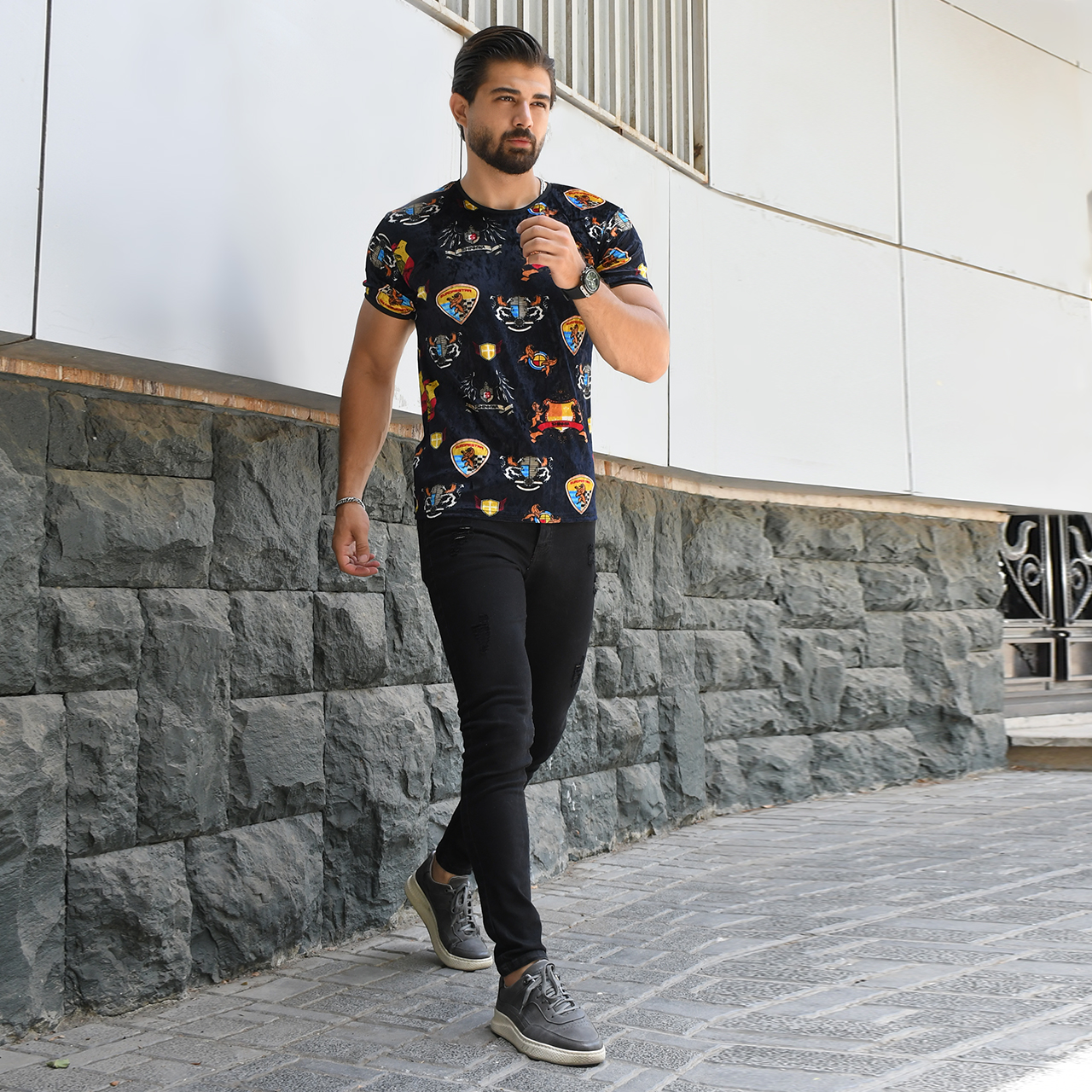 تیشرت مخمل طرحدار مردانه مدلShian