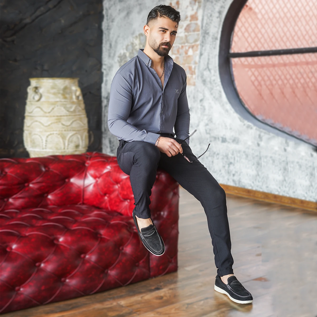 پیراهن مردانه طوسی تیره مدل VQ