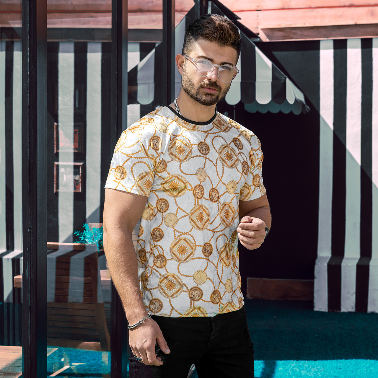 تیشرت مخمل سفید طلایی مردانه مدل golden