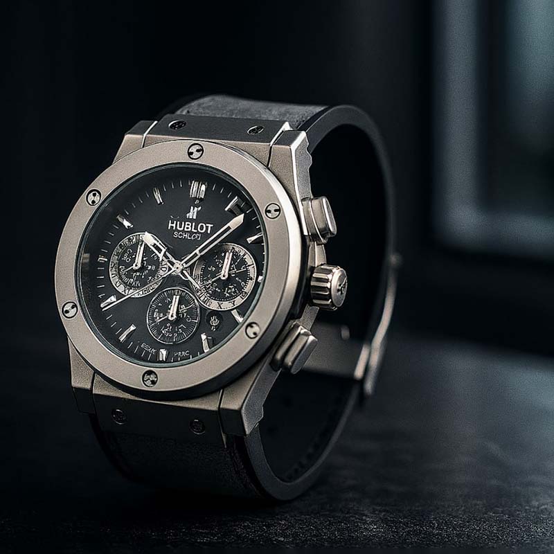 ساعت مچی Hublotنقره ای صفحه مشکی مدل C70
