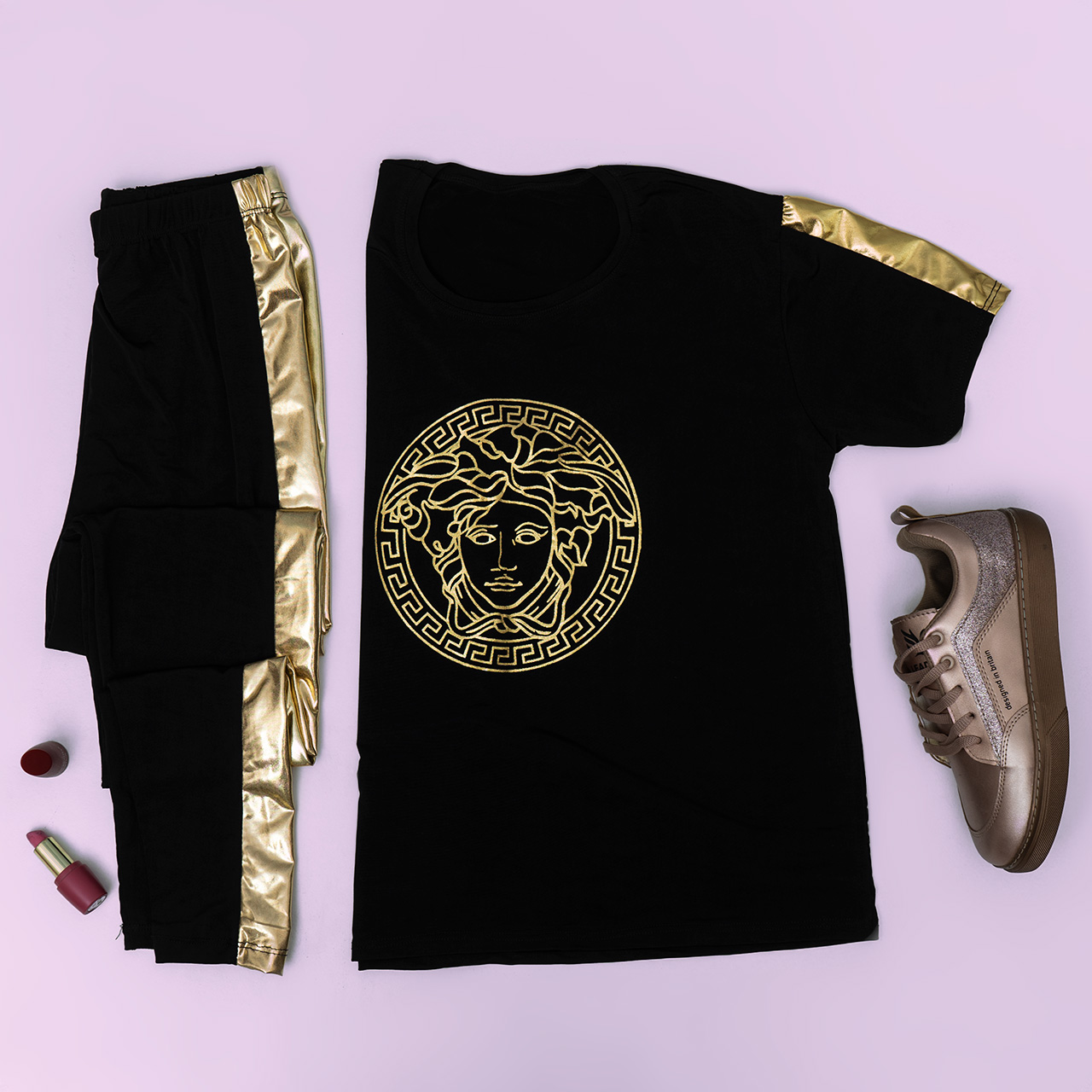 ست تیشرت و شلوار طرح ورساچه طلایی مدل Lili