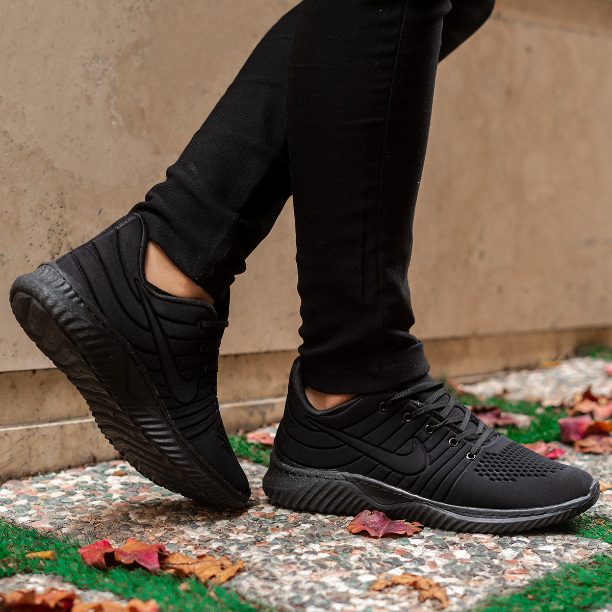 کفش ورزشی نایک مشکی زیره مشکی مدل Rota