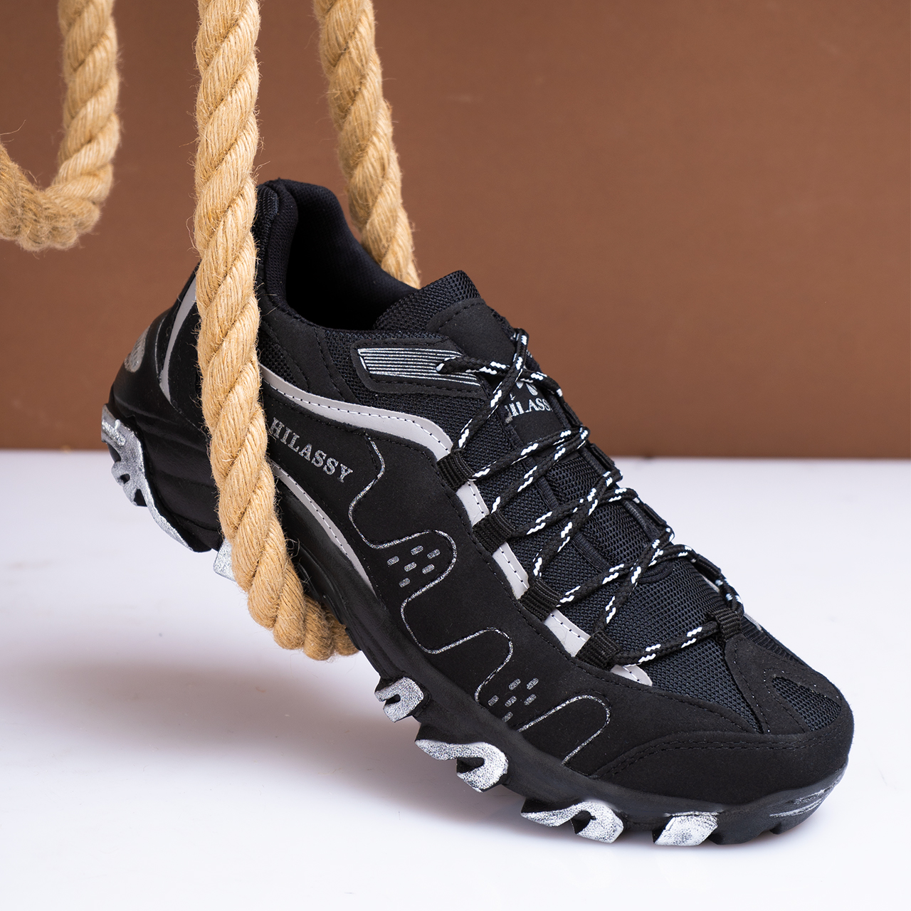 کفش ورزشی مردانه HILASSY مشکی مدل F53