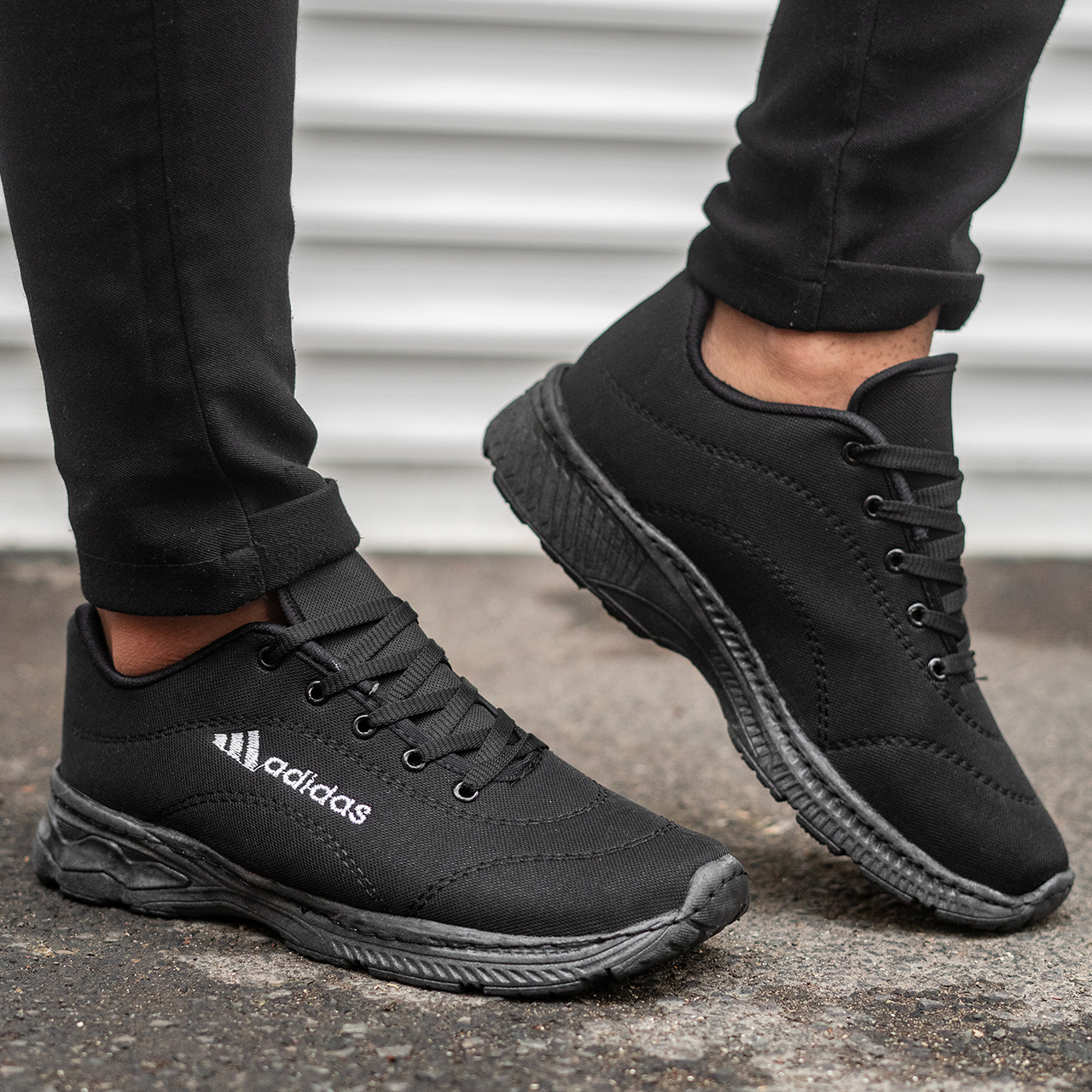 کفش ورزشی (T) مردانه طرح آدیداس مشکی مدل mersa