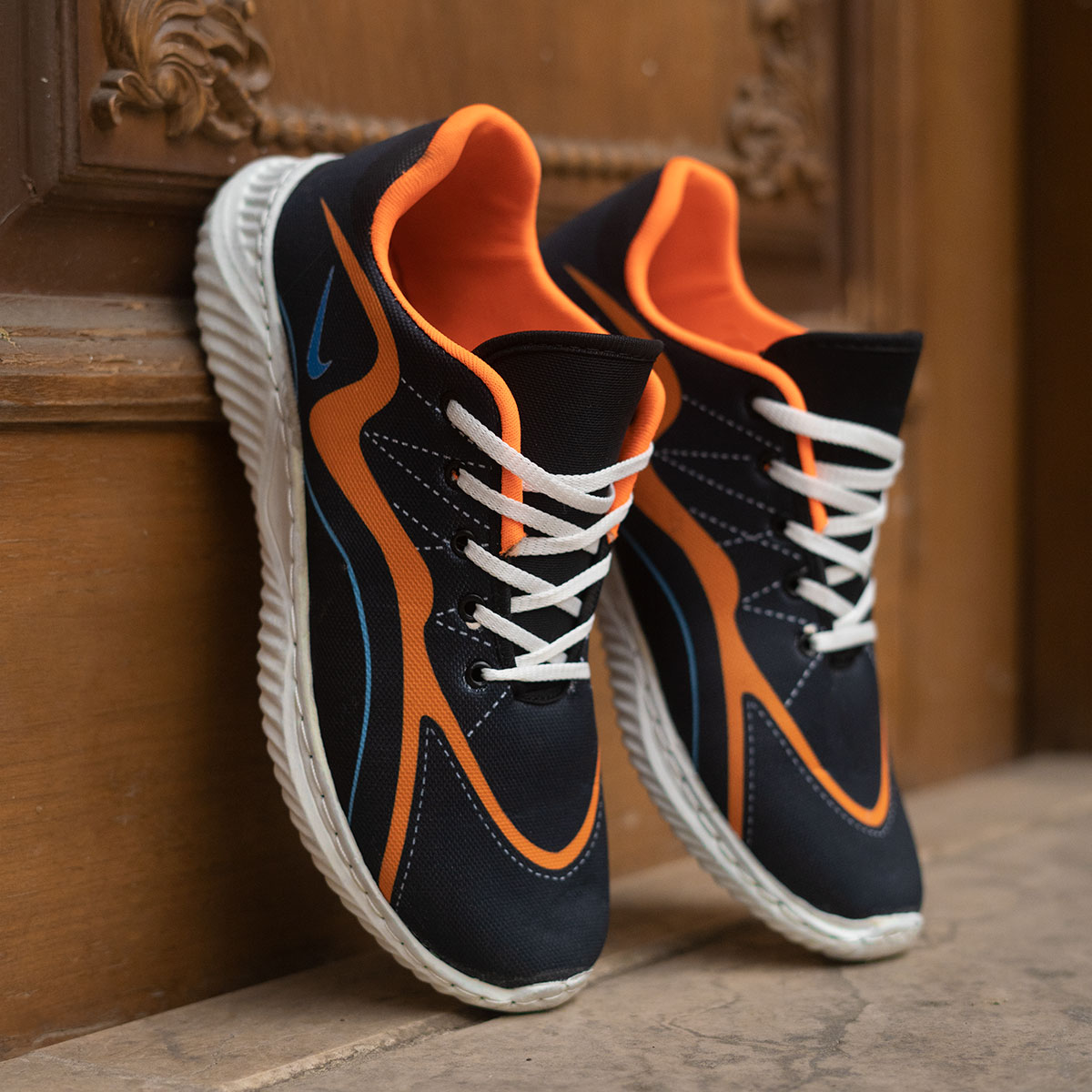 کفش ورزشی (T) مردانه مشکی نارنجی مدل jimin