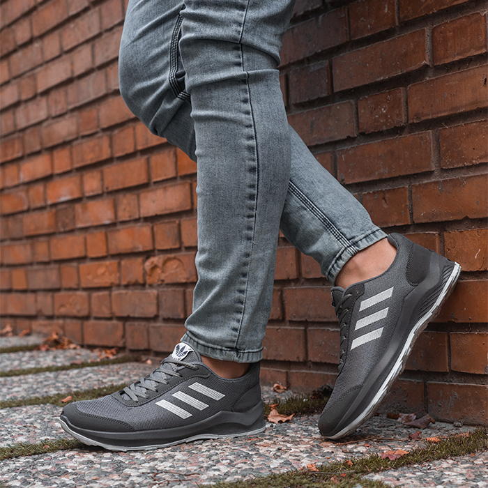 کفش ورزشی Adidas مردانه طوسی مدل Matikan