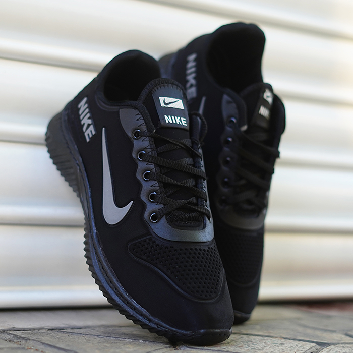 کفش ورزشی مردانه نایک مشکی طوسی مدل Bahman