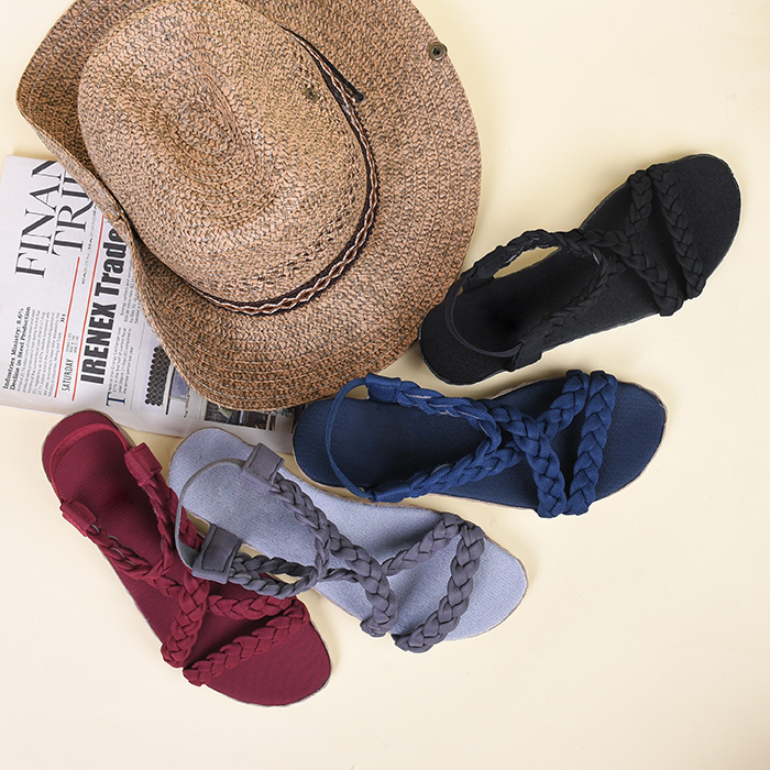 صندل زنانه مشکی مدل LIYA