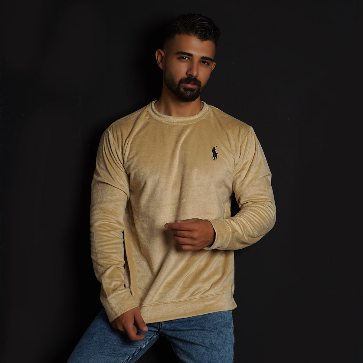 بلوز مردانه مخمل کرم مدل Raden