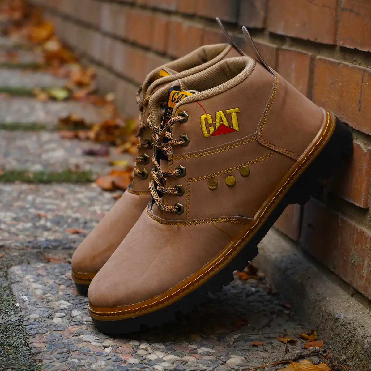 نیم بوت مردانه خاکی مدل Scot