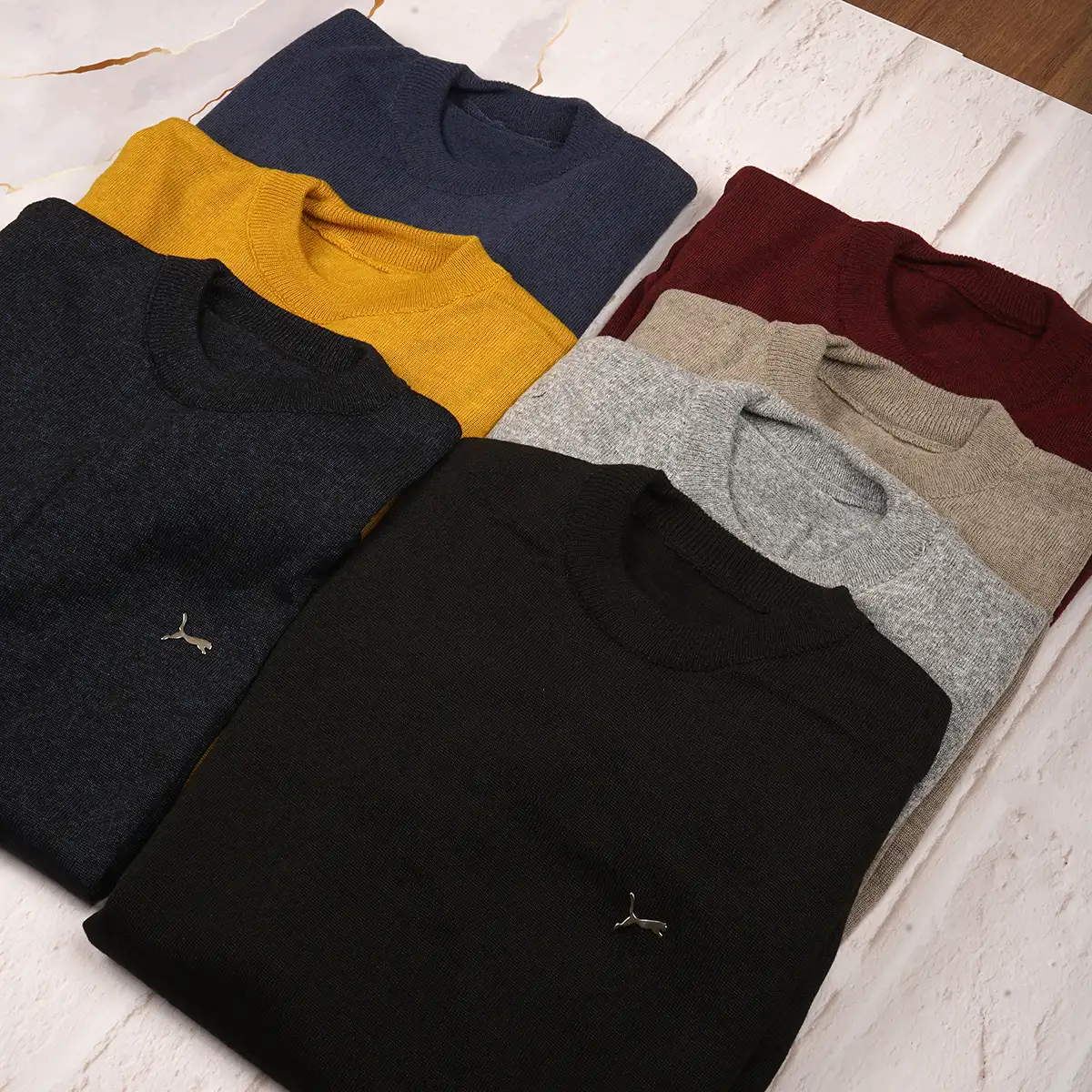 پلیور یقه گرد پوما زرشکی مدل Danyal