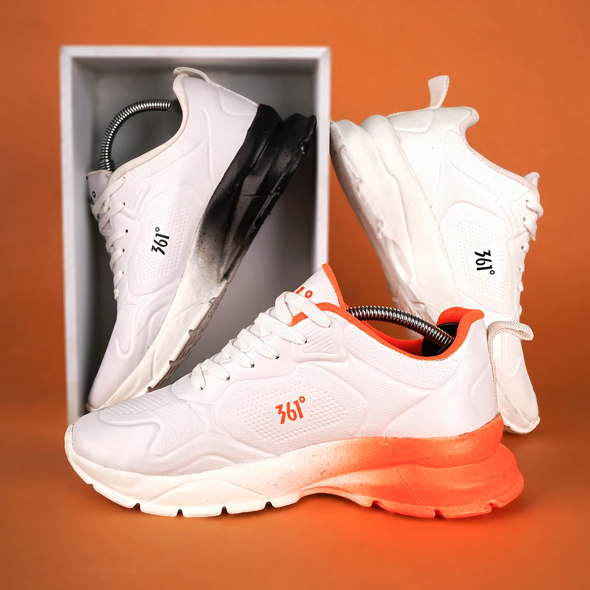 کفش ورزشی مردانه سفید نارنجی مدل 361