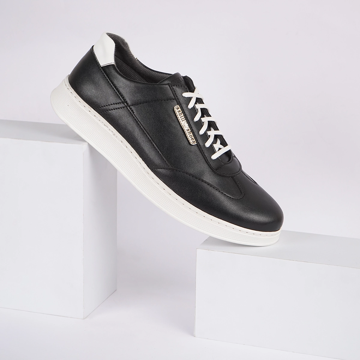 کفش تخت مردانه مشکی زیره سفید مدل Farhad