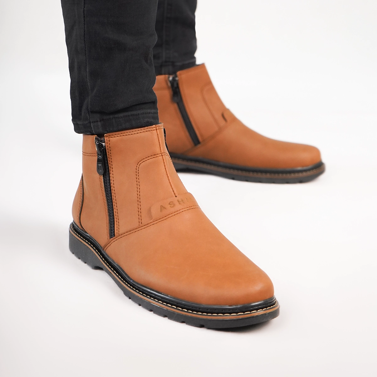 نیم بوت قهوه ای مردانه مدل Farzam