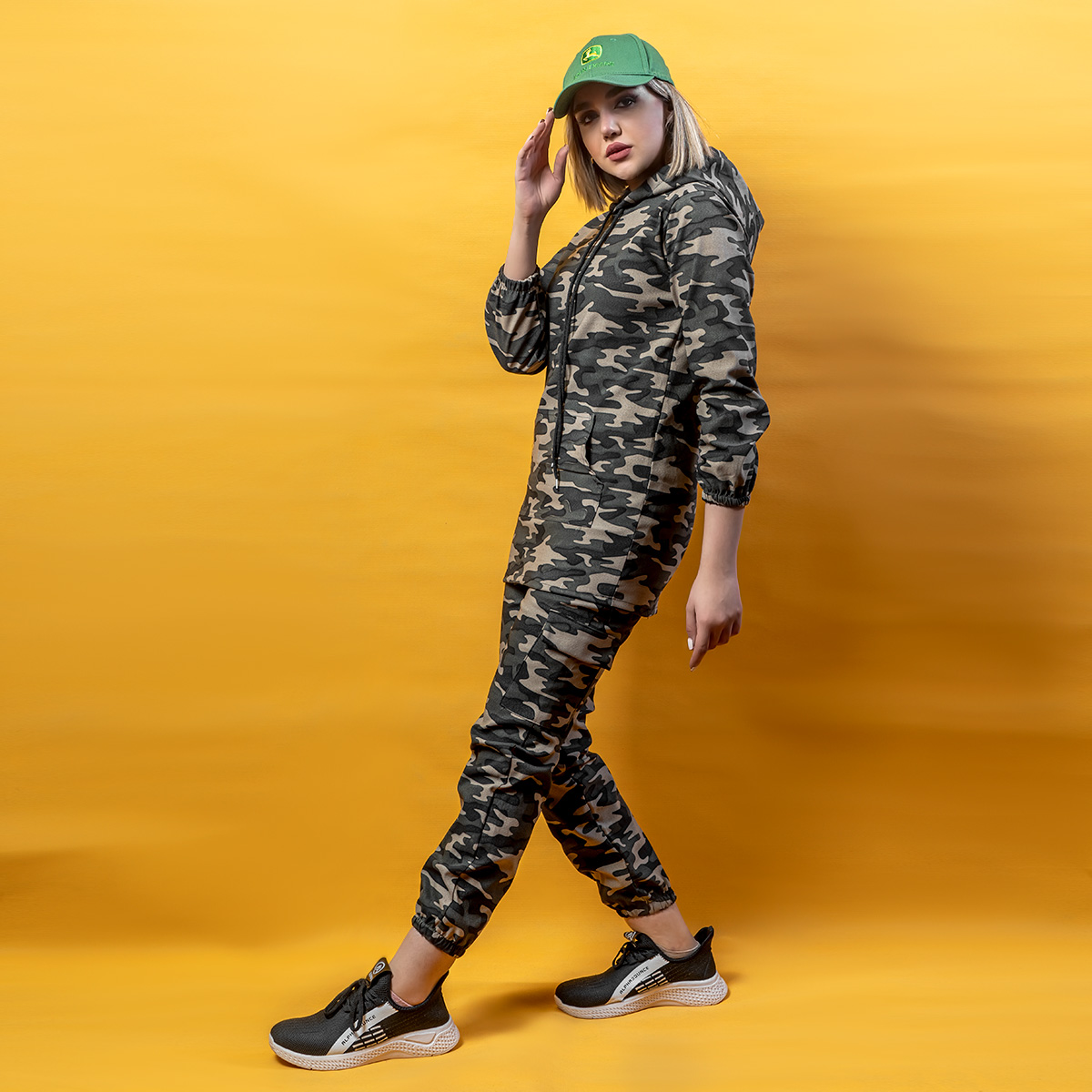 ست سوئیشرت شلوارچیریکی دخترانه مدلAnahita