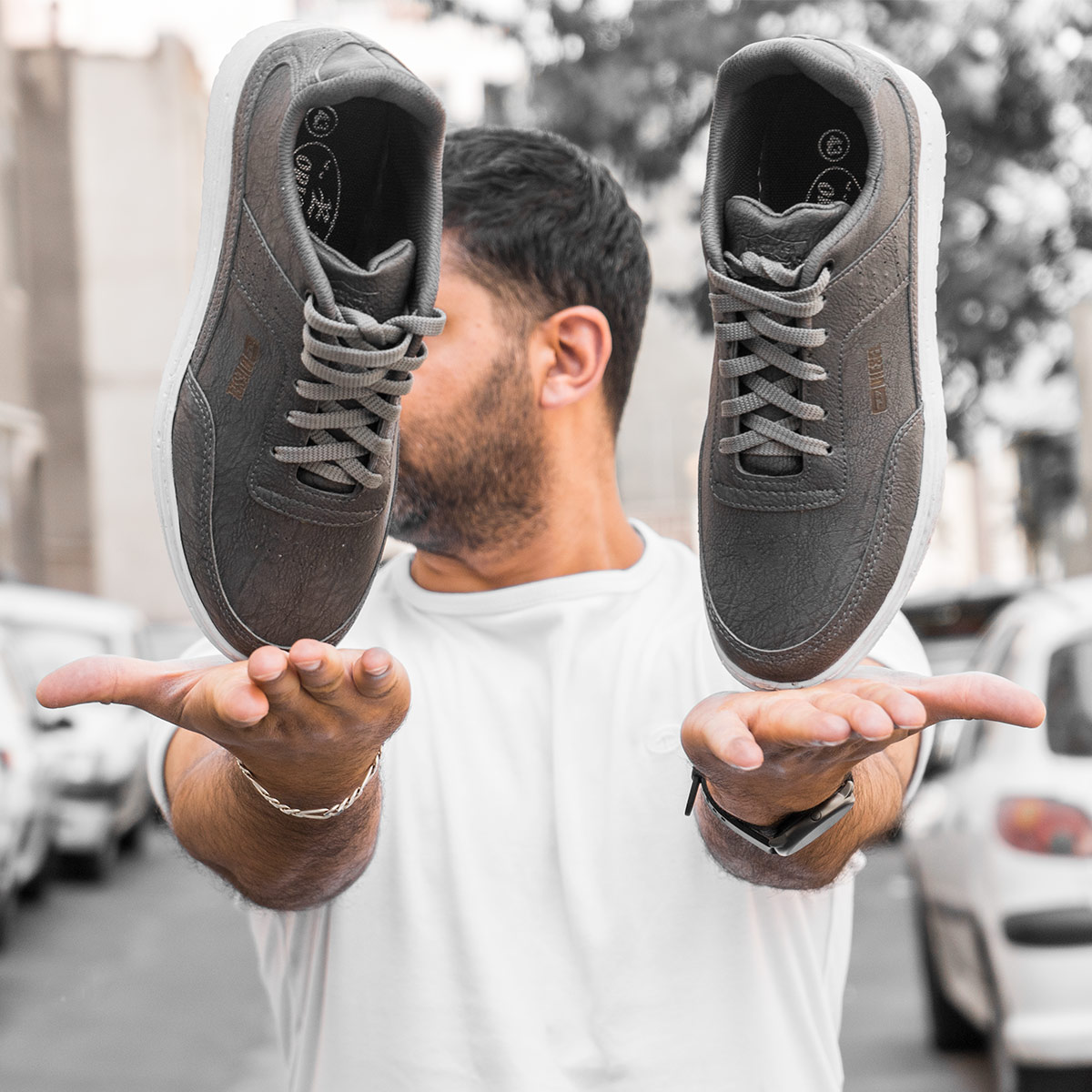 کفش اسپرت Disel مردانه طوسی تیره مدل Geranada-