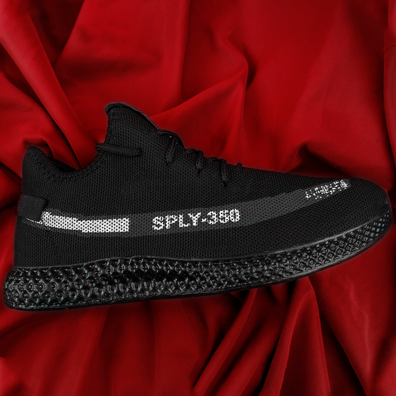 کفش ورزشی SPLY350 مشکی زیره مشکی مردانه مدلYogi