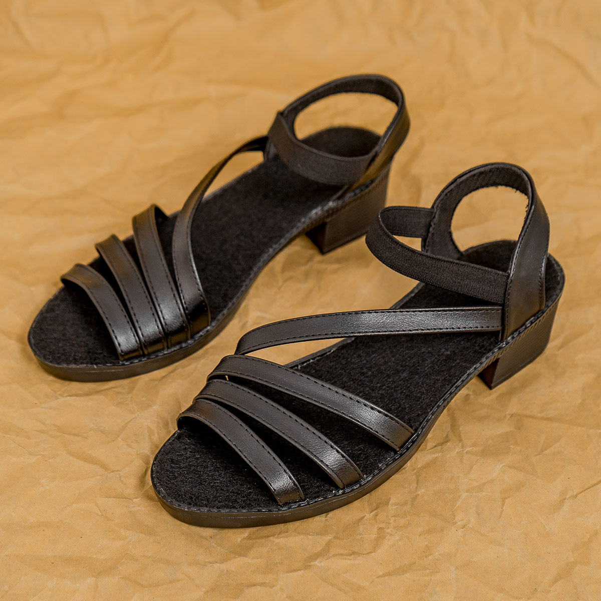 صندل زنانه مدل Romina(T)