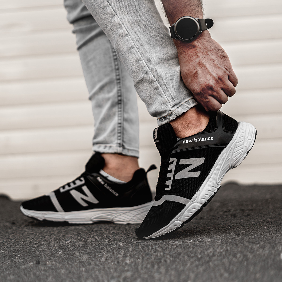 کفش ورزشی New Balance مردانه مشکی مدل Rolan